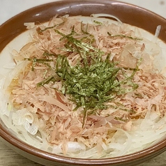 玉ねぎとおかかのサラダ