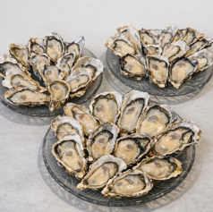 牡蠣と天ぷらと燻製 六の写真2