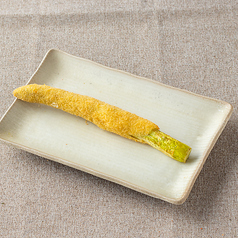 アスパラ1本揚げ(一本)