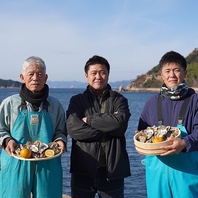 こだわり抜いて育て上げた鮮度抜群の牡蠣を贅沢に使用！