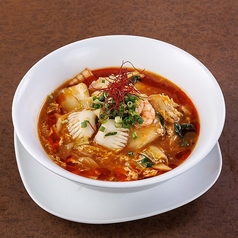 海鮮サンラータン麺