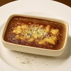 自家製ミートソースのラザニア