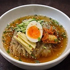 時間をかけて煮込んだスープが自慢。