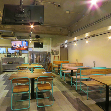 EMPTY BURGER エンプティバーガーの雰囲気1