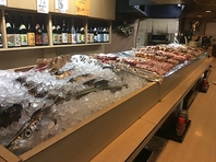 新鮮さにこだわった魚介類や鳥肉！