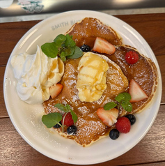 Pancakewith Fruit and Whipped Cream