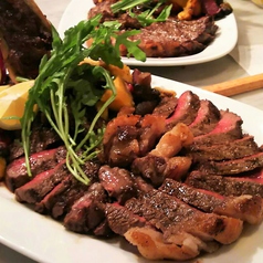 フィレンツェ風牛Tボーンステーキ”ビステッカ・アッラ・フィオレンティーナ”