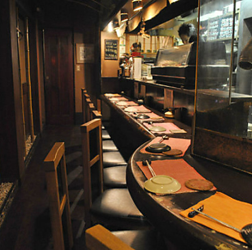 焼鳥と韓国料理 人生の楽園の雰囲気1