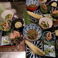 春夏秋冬の美味で彩る旬懐石コースをご用意しております