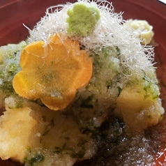 おぼろ豆富と本鮪つみれの揚げ出し