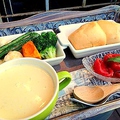 料理メニュー写真 ベジテリアスープセット☆豆乳カボチャのスープ、温野菜サラダ、パン、香草漬けトマト