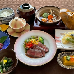 当店おすすめ【旬菜小蝶の宴会】牛ステーキメインの7品+2時間飲み放題コース