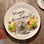 お誕生日や歓送迎会、記念日に☆ご希望のメッセージを添えた、サプライズプレートをご用意できます！