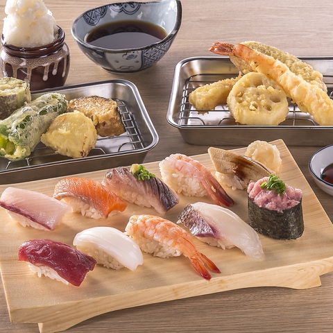 赤酢のシャリで握る寿司と、温度管理に徹底的にこだわった天ぷらで気軽に乾杯