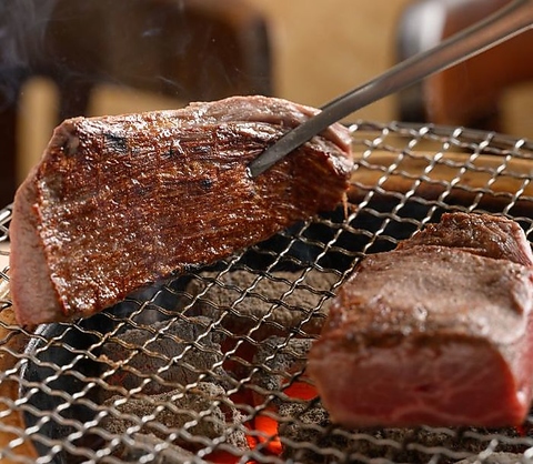 熊本県産あか牛「延寿牛」のみを扱う唯一無二の焼肉店。違いを体験して下さい。