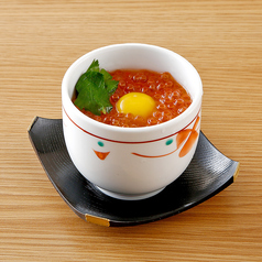 いくら卵黄茶わん蒸し