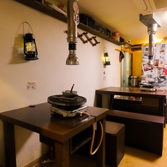 ちょっとした各種お集まりにもピッタリなテーブル席。