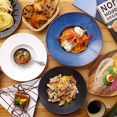 nineCAFE ナインカフェ の特集写真
