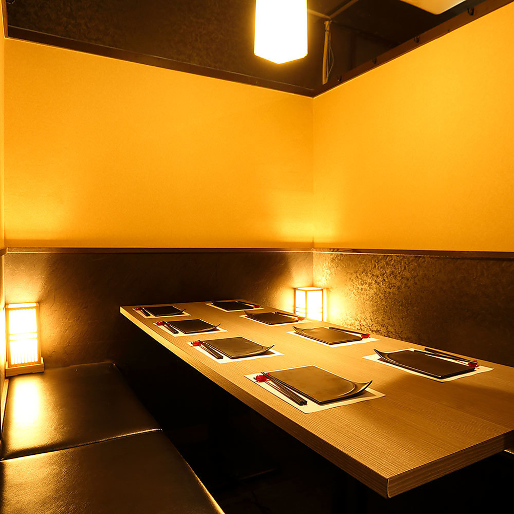 少人数～団体様まで皆さま個室でご案内いたします。