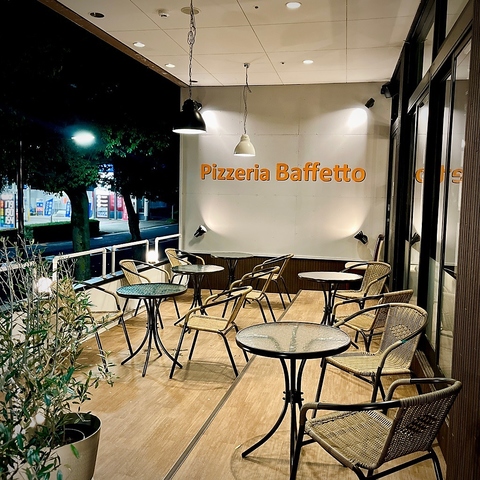 Pizzeria Baffetto ���΃f�C�Y�^�E���X