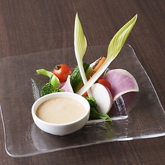 彩り野菜のアンチョビディップ