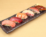素材にもシャリにもこだわったお寿司をご用意！当店ならではのお寿司の数々を気軽に堪能いただけます