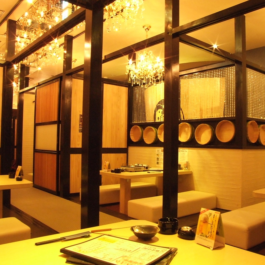 個室充実！会社宴会や同窓会ほか大人数でも周りを気にせずゆったりご利用頂けます（最大70名迄）。