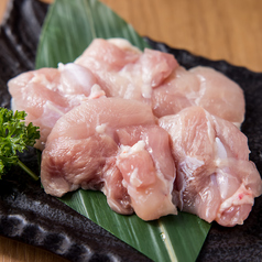 ≪鶏肉なのにジューシーで大人気♪≫ 丹波鶏もも肉 ￥580（税込）の写真