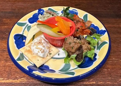 前菜5種盛り合わせ　1人前