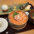 料理メニュー写真&nbsp;サーモン紅ズワイガニ御膳