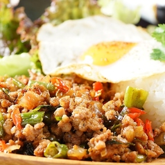 ガパオライス　1,210円の写真