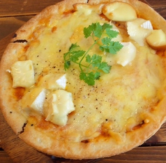 クアトロフォルマッジ ピザ（Pizza Quattro Formaggi)