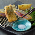 料理メニュー写真&nbsp;産地直送鮮魚の30秒レアフライ