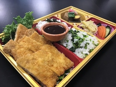 トンカツ弁当