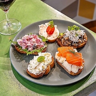 種類豊富なアラカルトメニュー！