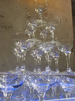 【受付中！】イルミネーション付きのシャンパンタワー♪