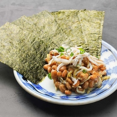 納豆としらす海苔巻き〈おすすめ〉