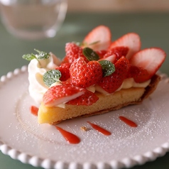 栃木県とちあいか使用　苺のタルト