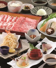 ランチ営業は7日前までの事前予約制にて承ります。