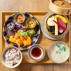 栄養満点！素材の旨味を閉じ込めた旬の本格せいろ蒸し