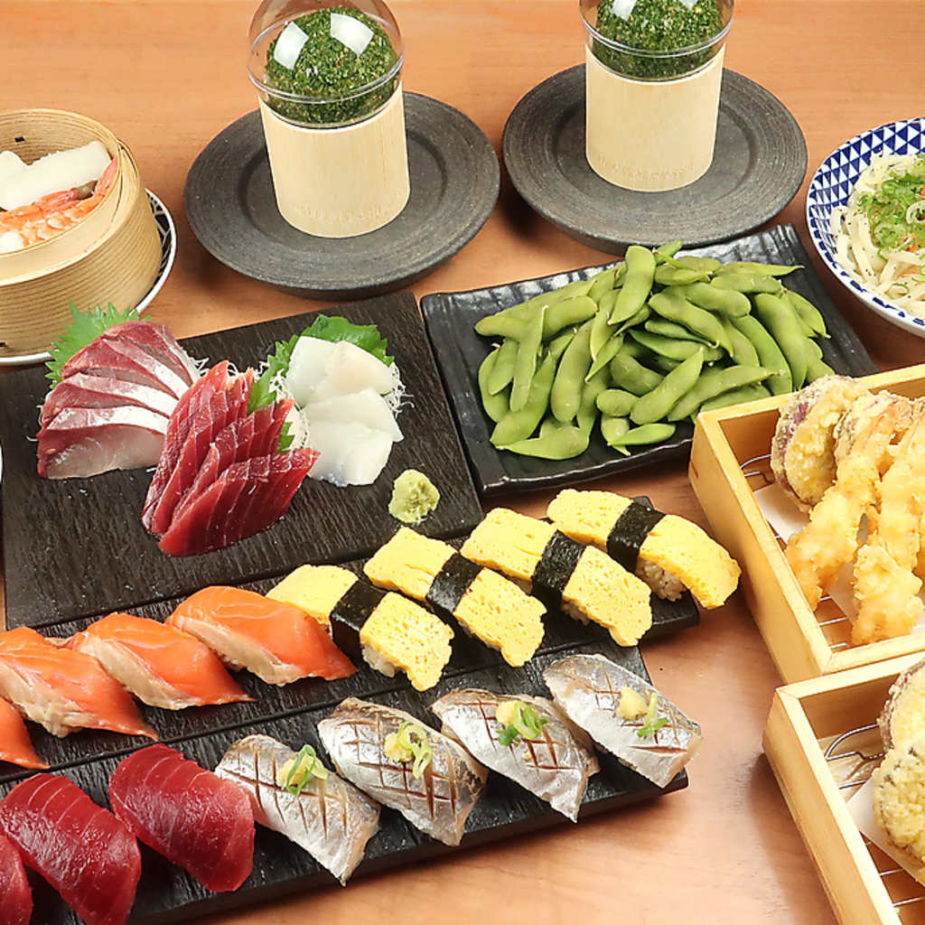 飲み放題付コースは3900円(税込)～ご用意。友人との飲み会や会社宴会など、シーンに合わせてご利用◎