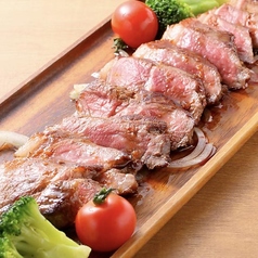 【ガッツリ肉◎】道産牛のサーロインステーキ（300g）の写真