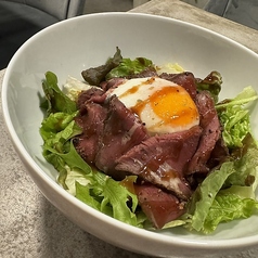 ローストビーフ丼