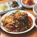 料理メニュー写真 プヨ定食(牛プルコギ炒め)