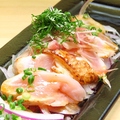 料理メニュー写真 鶏のたたき　柚子醤油ダレ　