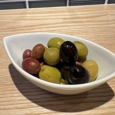 オリーブ盛り合わせ