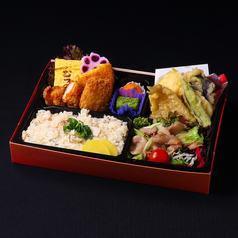 季節弁当 -桜-