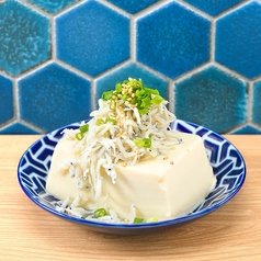 釜揚げしらすやっこ