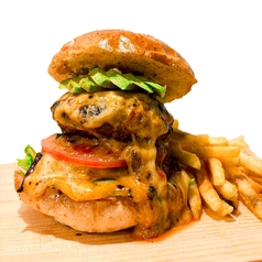 アボカドダブルチーズバーガー