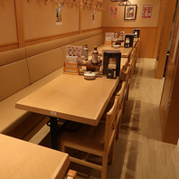 様々なシーンに合わせたお席へご案内させていただきます